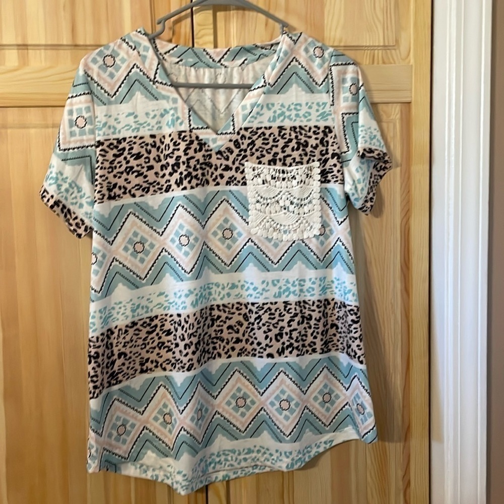 C1. Boutique size medium top